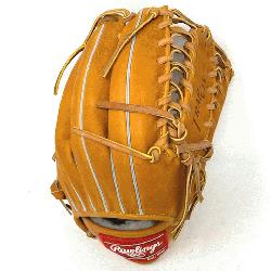 emake of the PRO12TC Rawlings baseball glove. Made in stiff Horween lea